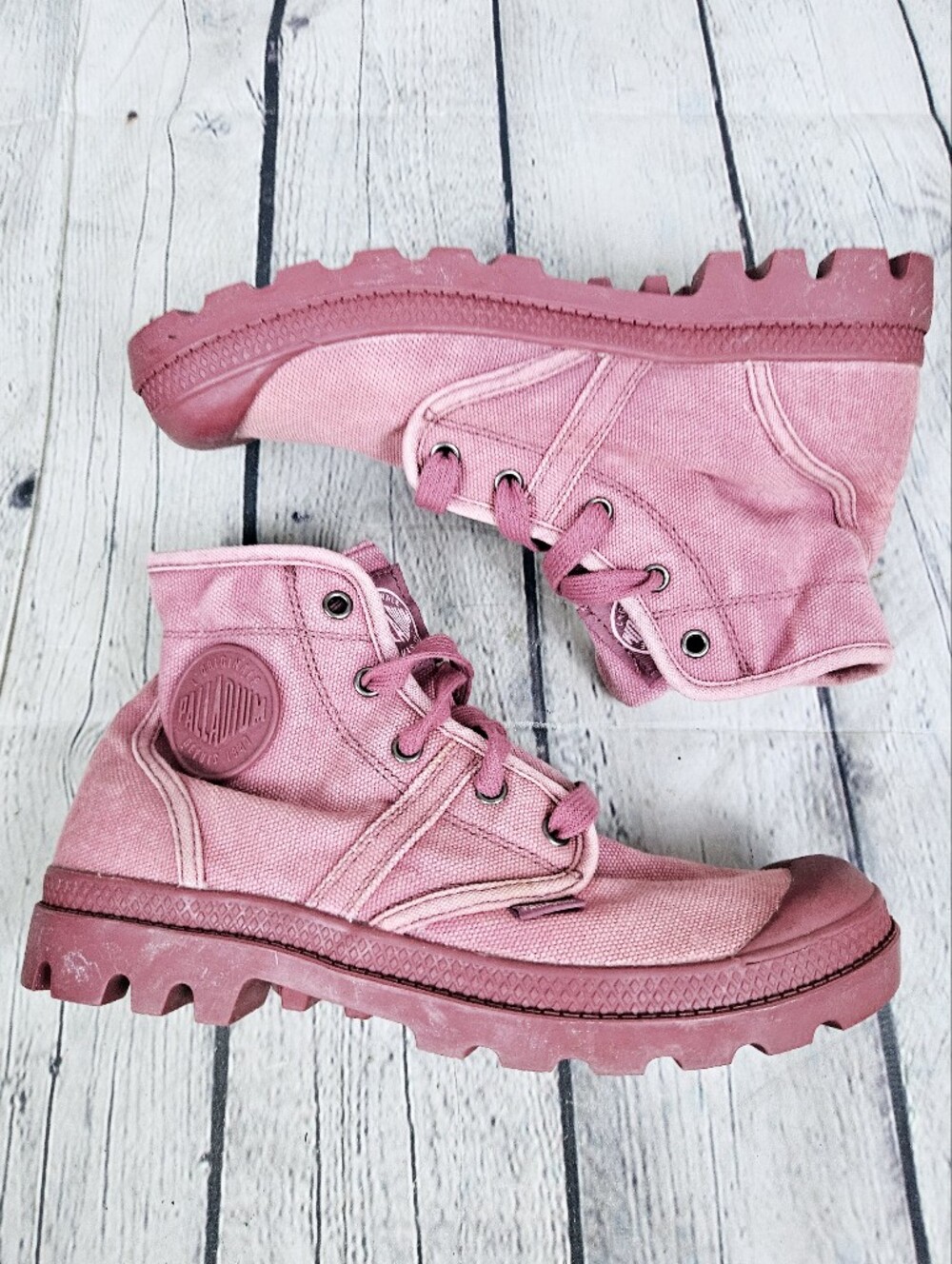 PALLADIUM | pink canvas rubber sole lace-up high top boots